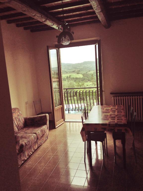Agriturismo Azienda Agricola La Roccaia San Gimignano Room photo